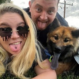 Meet your Posher, Linzy